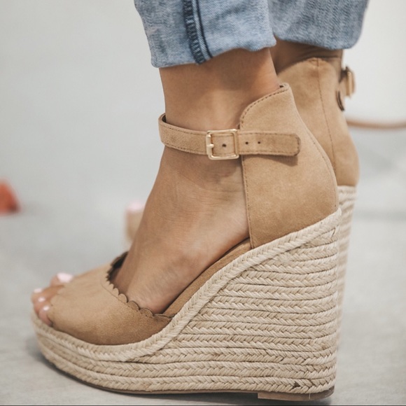 1 LEFT‼️Espadrille Wedges-Camel - Picture 6 of 8